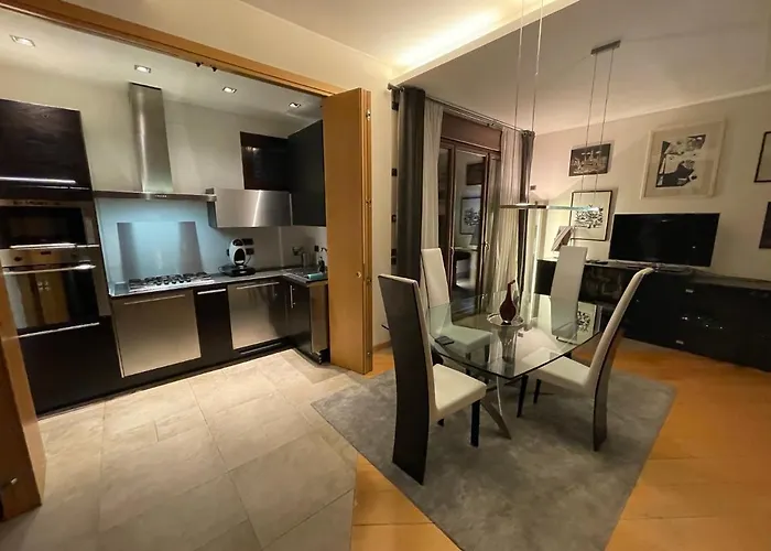 Attico Con Vista Spettacolare E Jacuzzi