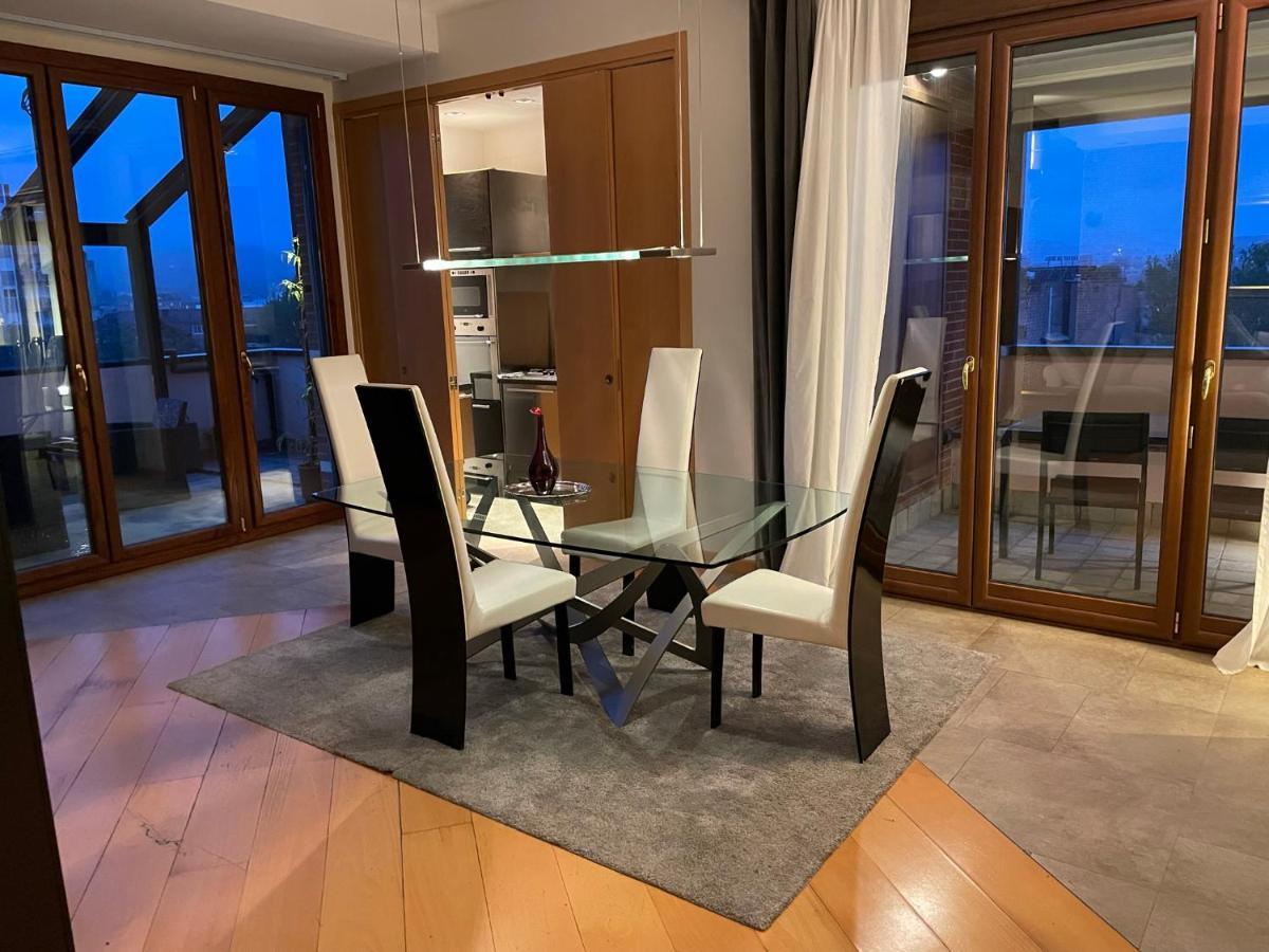 Attico Con Vista Spettacolare E Jacuzzi Apartment